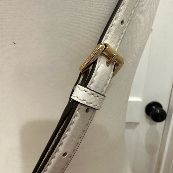 Michael Kors Crossbody Bag Handbag Purse with Handles Leather and Gold Metal - Picture 7 of 8